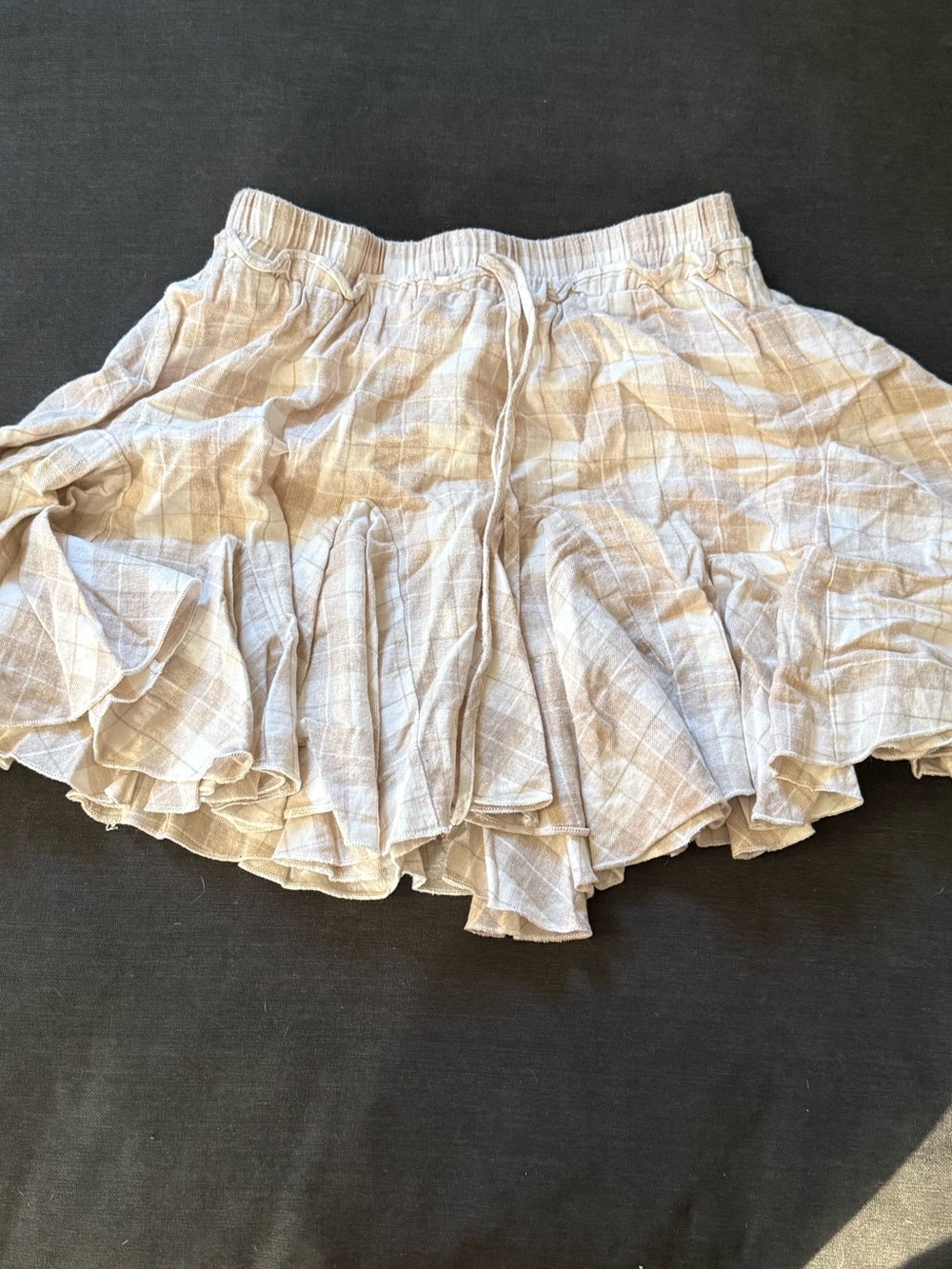 Main Strip Beige Plaid Layered Ruffle Skater Skirt